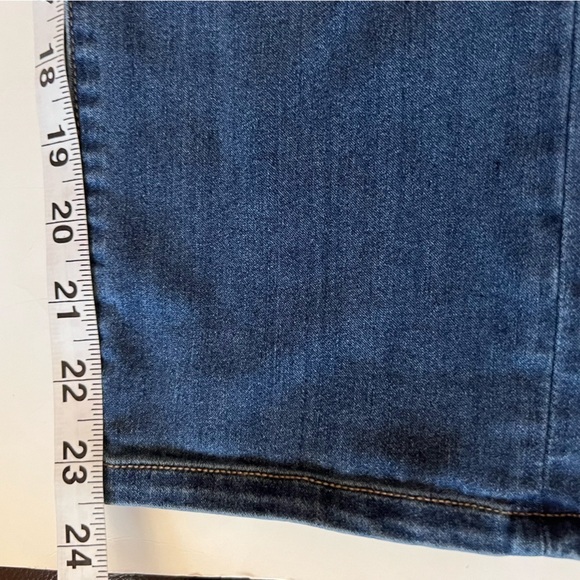 Liverpool The Crop Maternity Jeans Lanier Mid Wash Size 6/28 - Picture 12 of 12